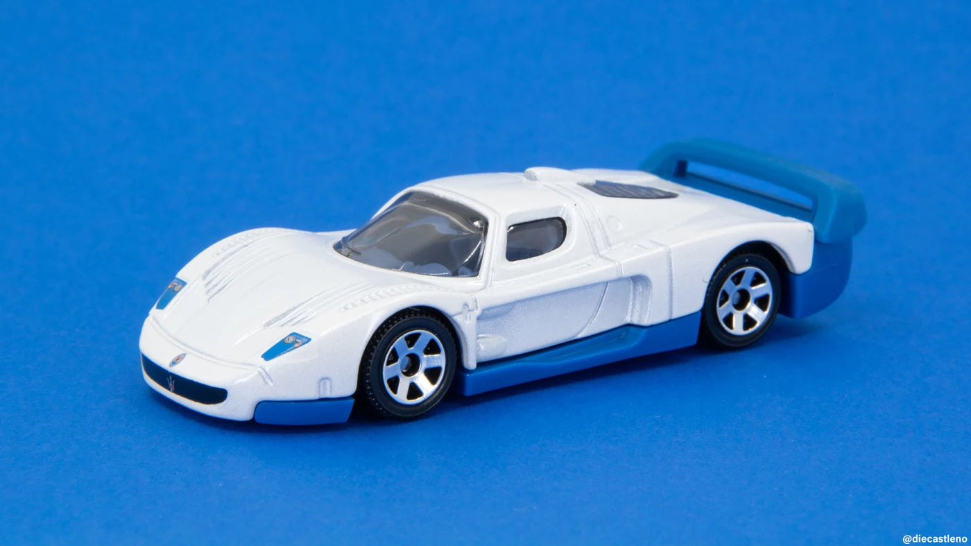 MATCHBOX MASERATI - 2004 MC 12 86/125 1:64