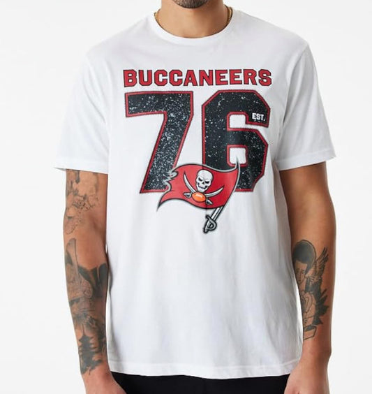 New Era NFL TAMPA BAY BUCCANEERS T-SHIRT Herren Gr. M WEISS