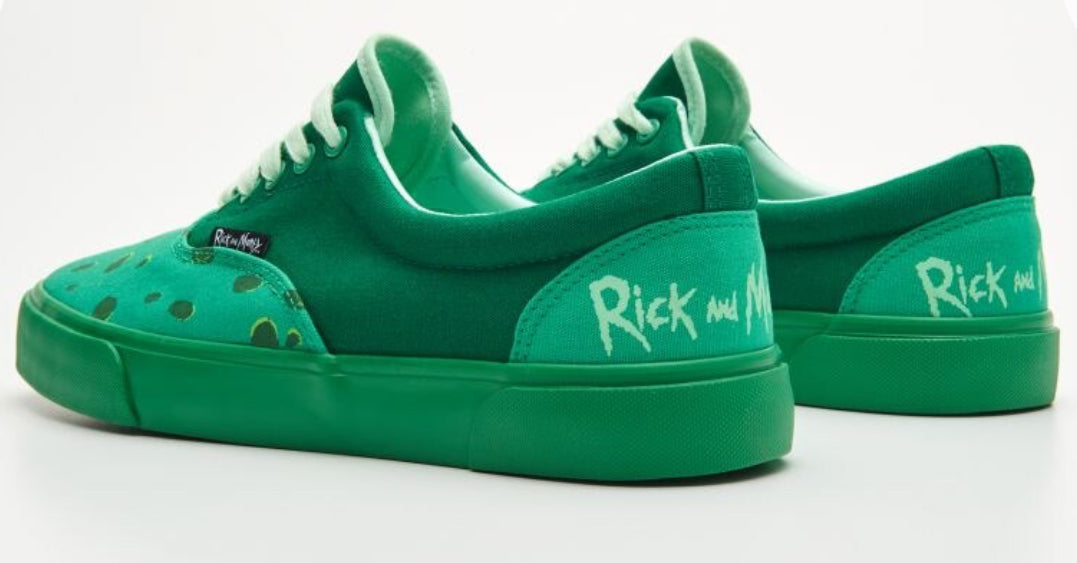 RICK & MORTY SCHUHE Gr. 44 PICKLE RICK