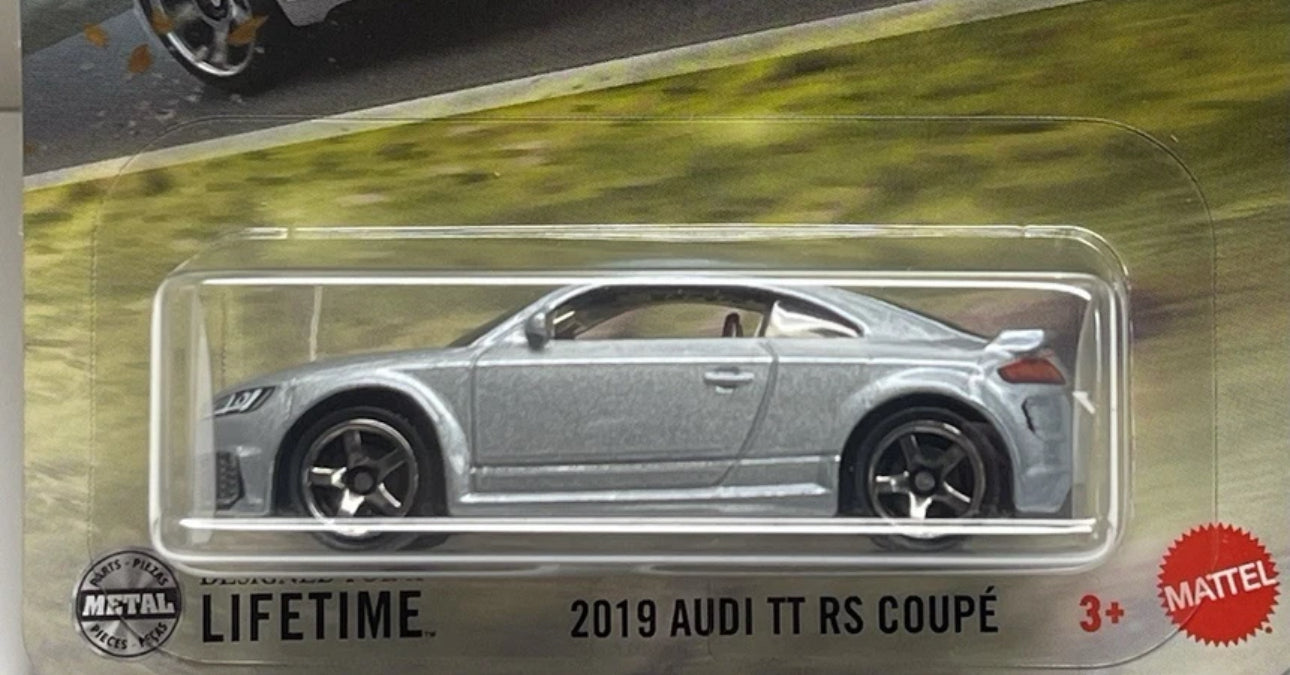 Matchbox AUDI  - 2019 AUDI TT RS COUPÉ Silber 53/125  1:64