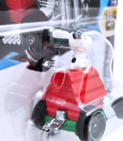HOT WHEELS PEANUTS  - SNOOPY HW SCREEN TIME 7/10 132/250 1:64