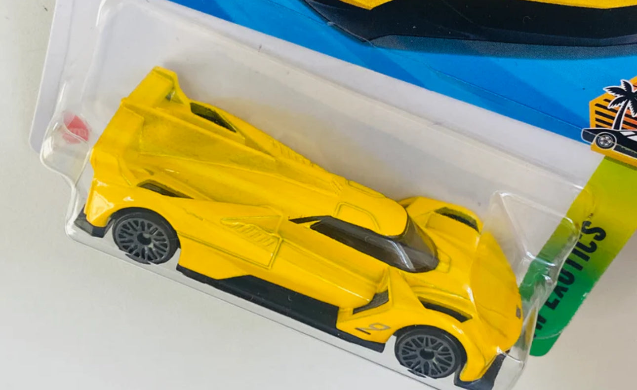 HOT WHEELS CADILLAC - CADILLAC PROJECT GTP HYPERCAR 1/5 HW EXOTICS 99/250