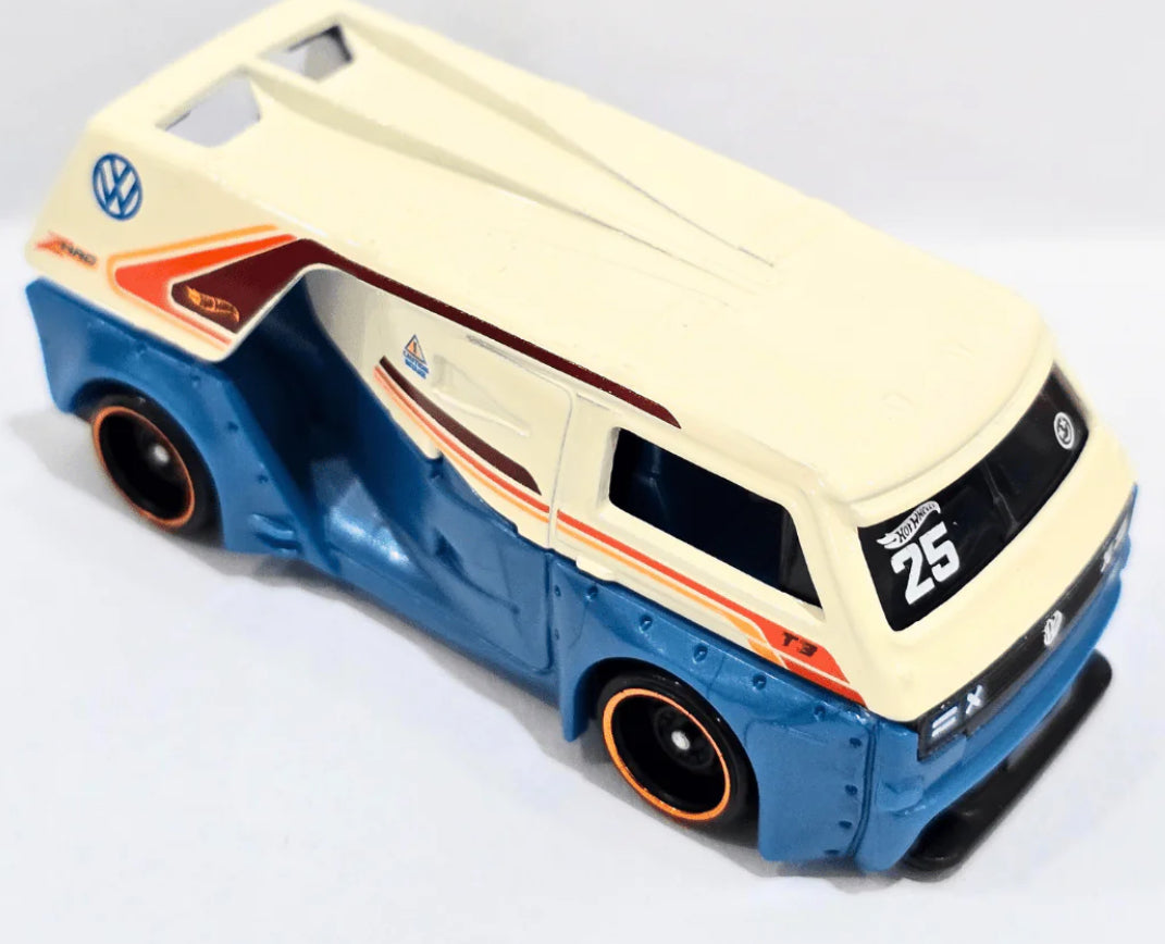 HOT WHEELS VOLKSWAGEN - VW T3 CUSTOM 2/10 PEAK PURSUIT 200/250