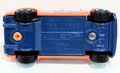 HOT WHEELS 67 AUSTIN MINI VAN 10/10 HW ART CARS 36/250